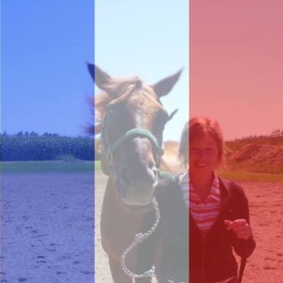 Meet your Posher, Danielle - Picture 1 of 1